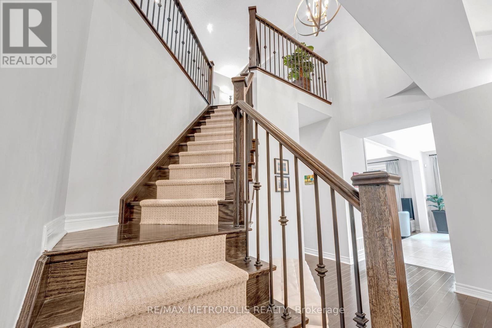 15 Rumbellow Crescent, Ajax (Northeast Ajax), Ontario  L1T 0J9 - Photo 15 - E12448289