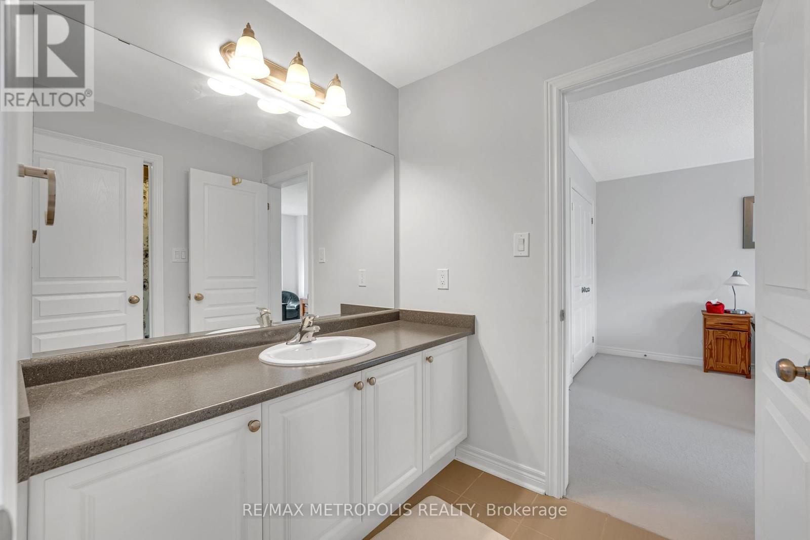 15 Rumbellow Crescent, Ajax (Northeast Ajax), Ontario  L1T 0J9 - Photo 23 - E12448289