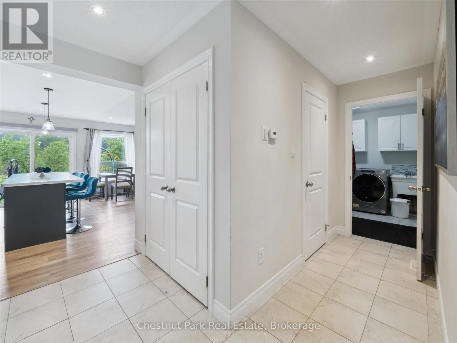 245 Wild Rose Drive, Gravenhurst, Ontario  P1P 0B4 - Photo 7 - X12205375