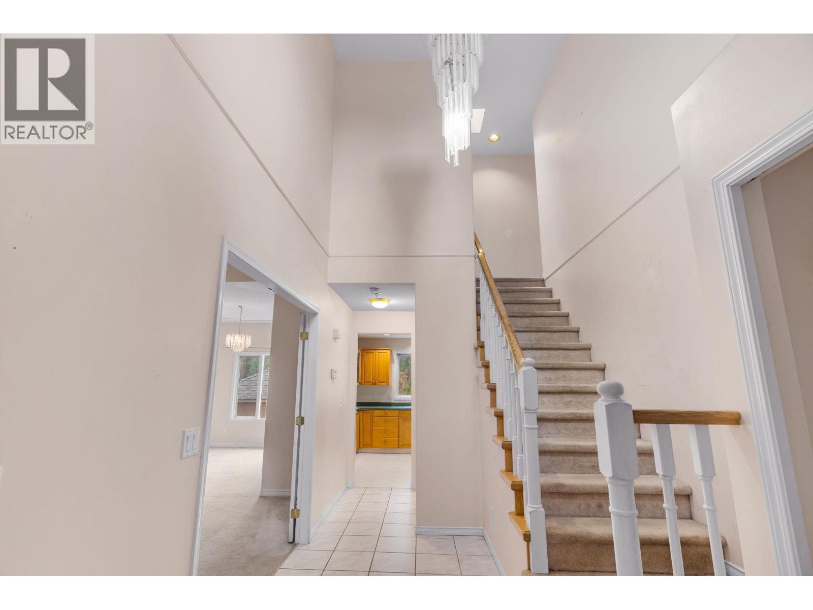 3024 Quail Crescent, Kelowna, British Columbia  V1V 1Z8 - Photo 4 - 10365172