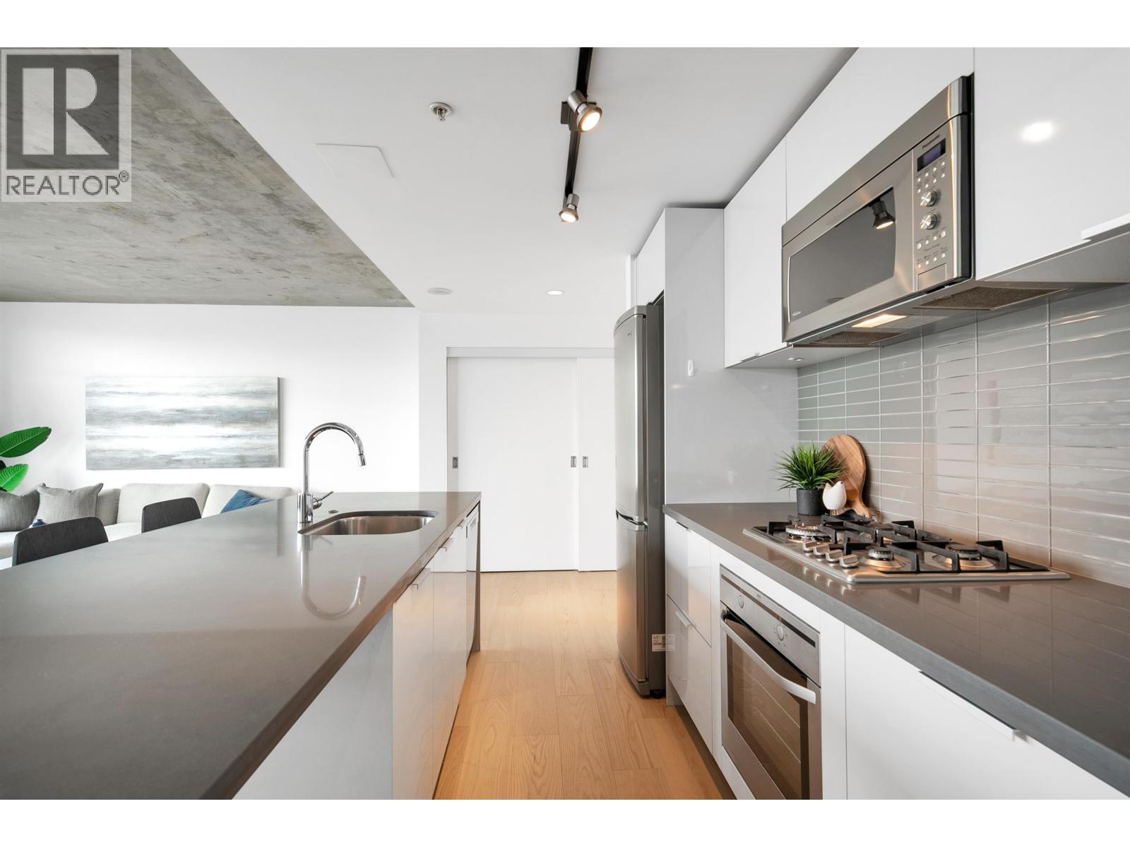 3901 128 W Cordova Street, Vancouver, British Columbia  V6B 0E6 - Photo 7 - R3055868