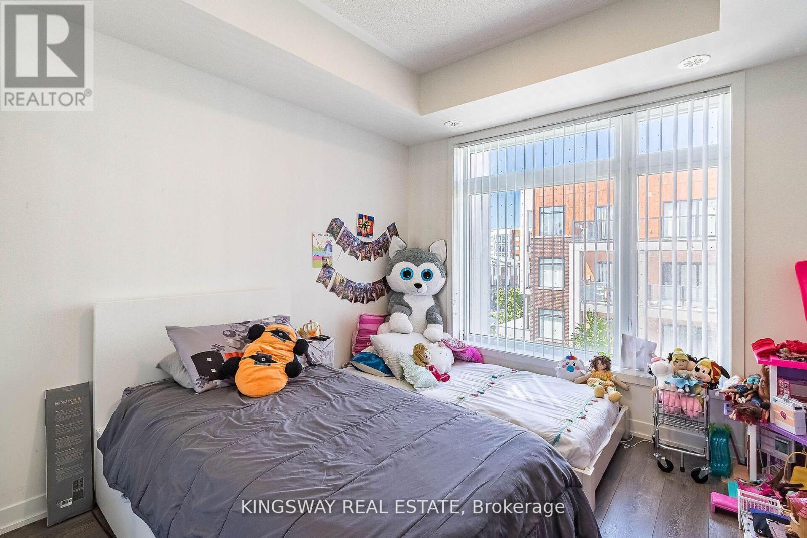 304 - 120 Canon Jackson Drive, Toronto (Brookhaven-Amesbury), Ontario  M6M 0B8 - Photo 10 - W12448273