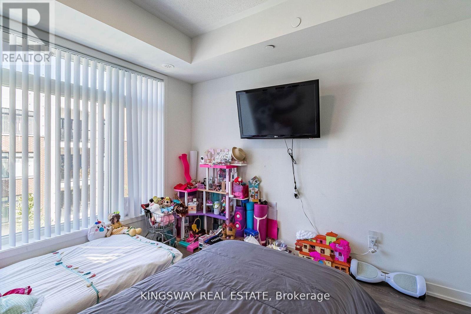 304 - 120 Canon Jackson Drive, Toronto (Brookhaven-Amesbury), Ontario  M6M 0B8 - Photo 12 - W12448273