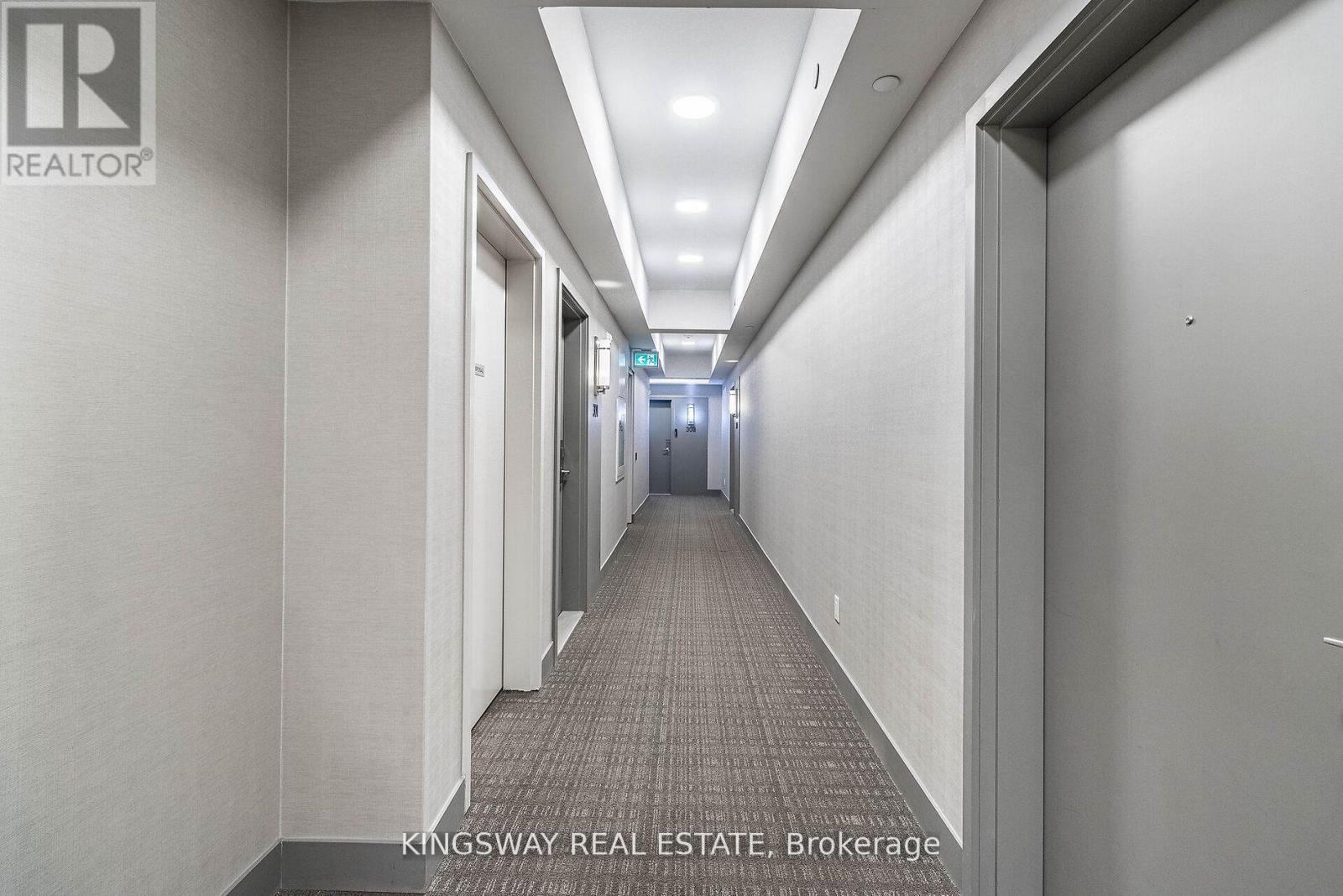 304 - 120 Canon Jackson Drive, Toronto (Brookhaven-Amesbury), Ontario  M6M 0B8 - Photo 5 - W12448273
