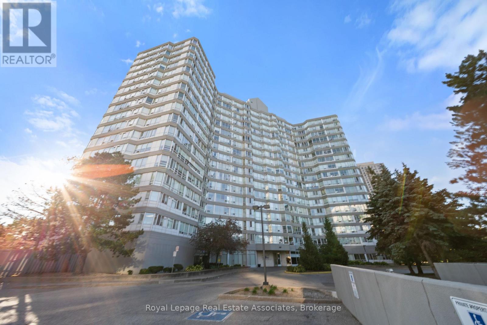 1206 - 50 Kingsbridge Garden Circle, Mississauga (Hurontario), Ontario  L5R 1Y2 - Photo 1 - W12448276