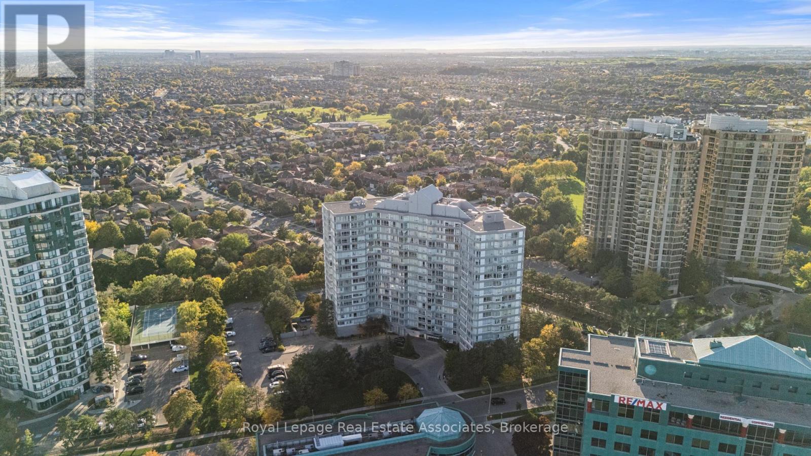 1206 - 50 Kingsbridge Garden Circle, Mississauga (Hurontario), Ontario  L5R 1Y2 - Photo 22 - W12448276