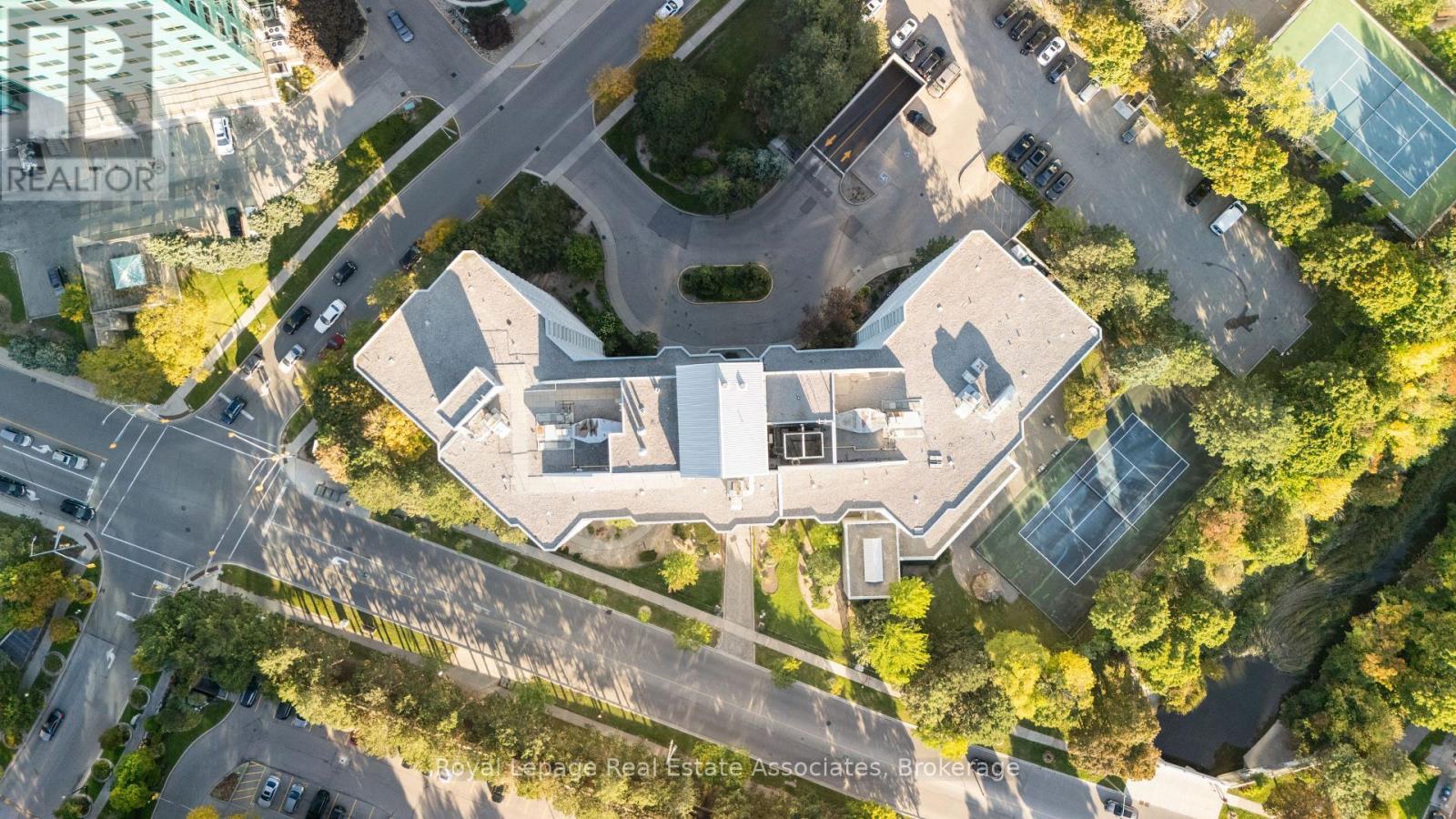 1206 - 50 Kingsbridge Garden Circle, Mississauga (Hurontario), Ontario  L5R 1Y2 - Photo 24 - W12448276