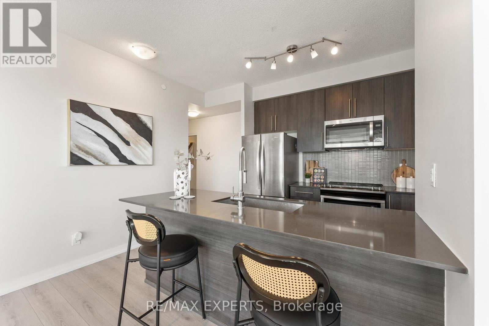 4502 - 4011 Brickstone Mews, Mississauga (Creditview), Ontario  L5B 0G3 - Photo 10 - W12448282