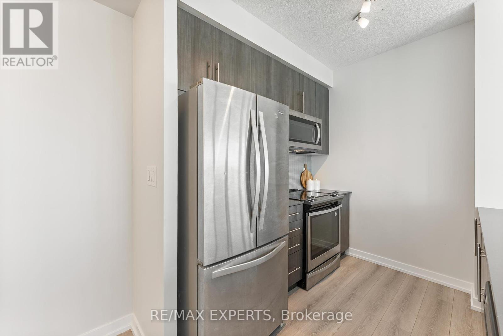 4502 - 4011 Brickstone Mews, Mississauga (Creditview), Ontario  L5B 0G3 - Photo 8 - W12448282
