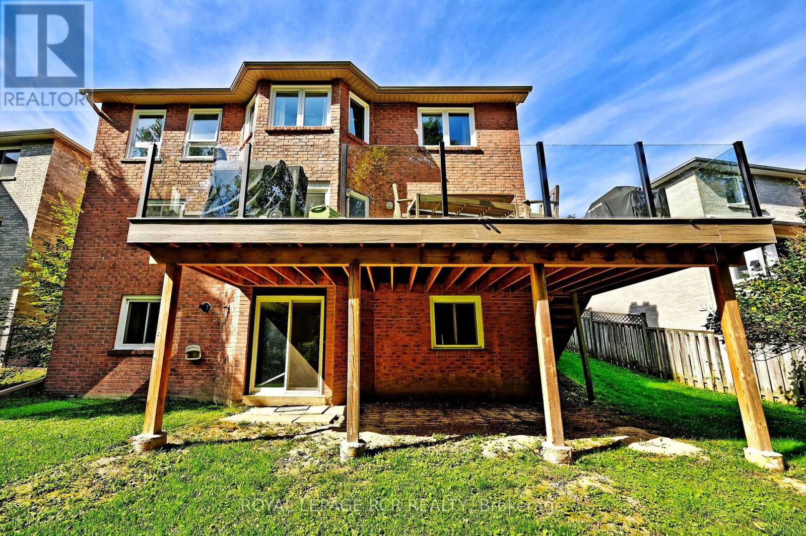 5 Tannery Creek Crescent, Aurora, Ontario  L4G 5N3 - Photo 38 - N12431728