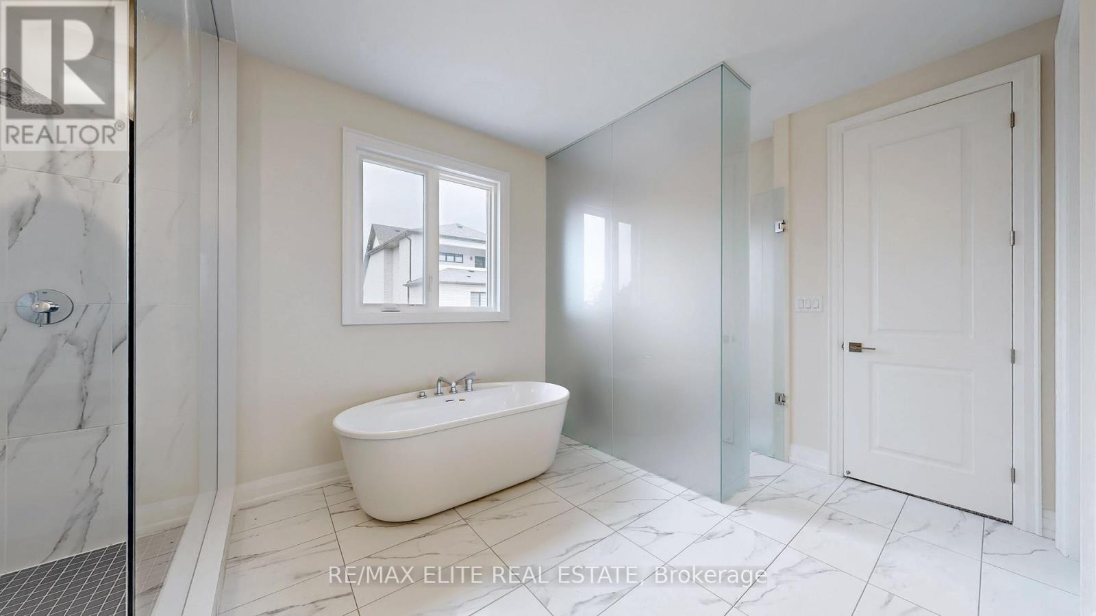 11 Dwell Avenue, Markham, Ontario  L6C 3R3 - Photo 31 - N12441712
