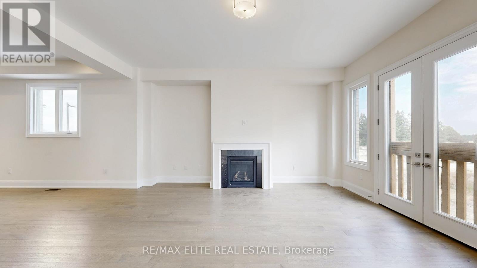 11 Dwell Avenue, Markham, Ontario  L6C 3R3 - Photo 5 - N12441712