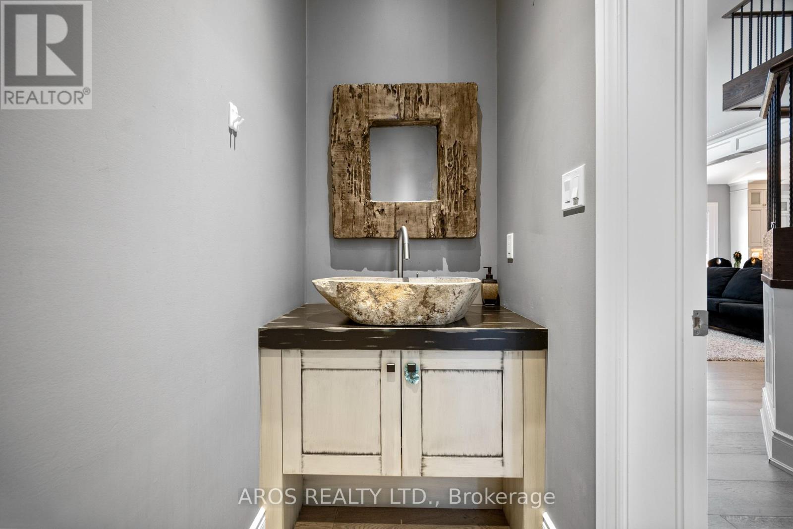 1 - 9861 Glendon Drive, Middlesex Centre, Ontario  N0L 1R0 - Photo 11 - X12448319