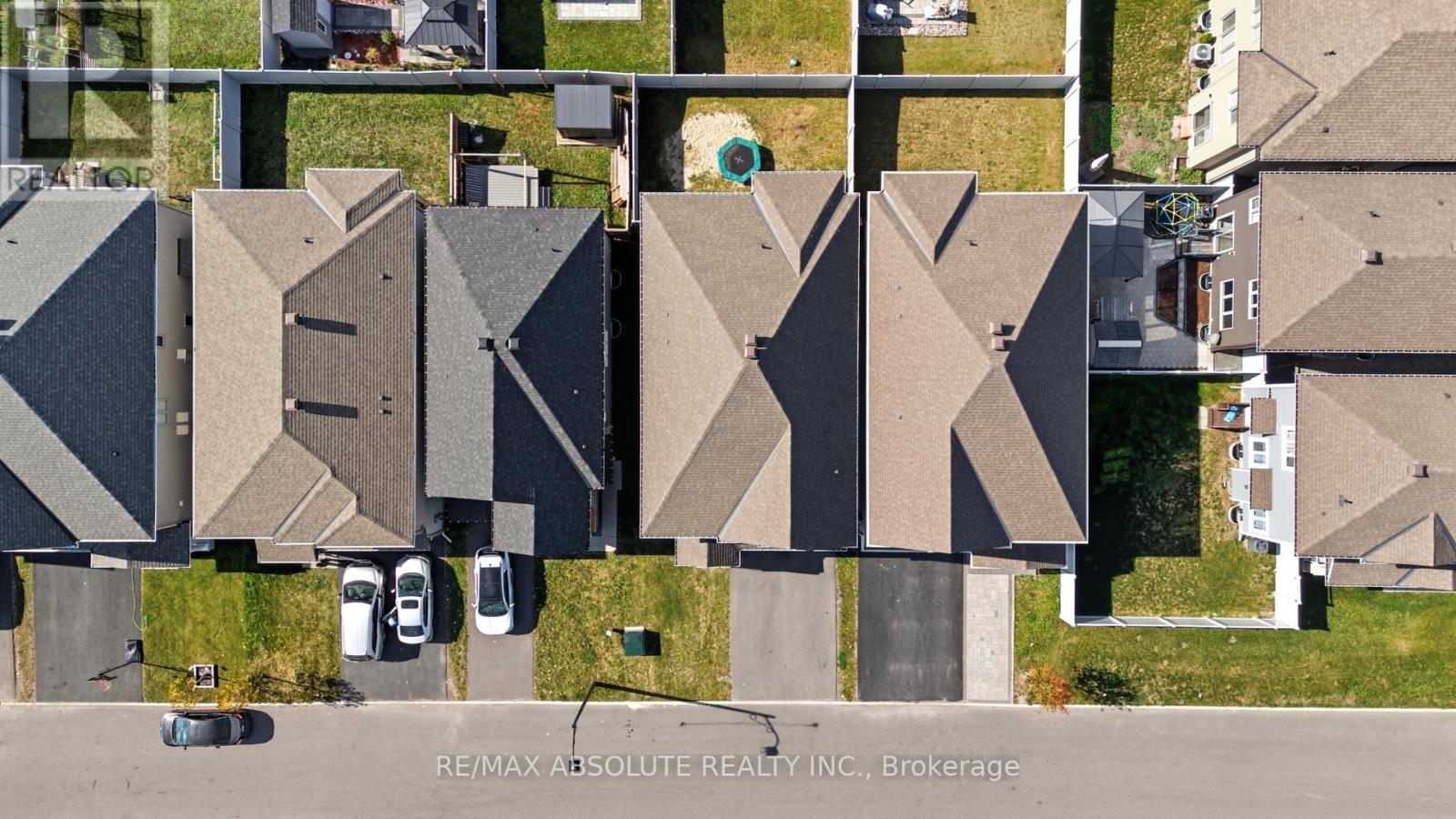 1002 Cottontail Walk, Ottawa, Ontario  K1G 3H1 - Photo 30 - X12448313