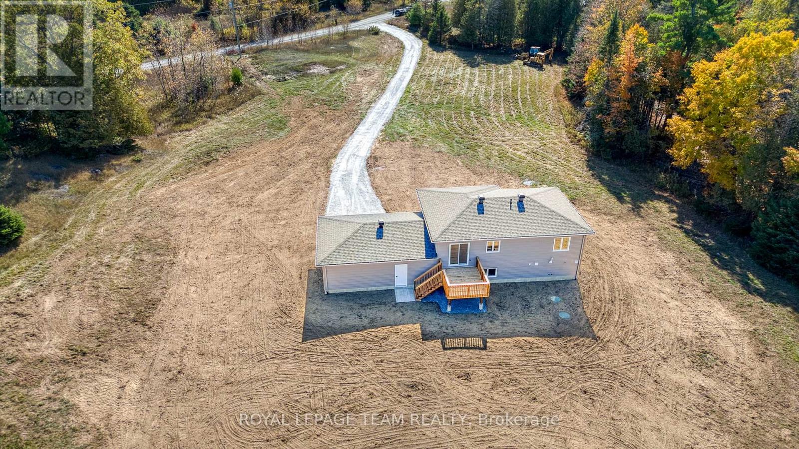231 Pretty Drive, Lanark Highlands, Ontario  K0G 1K0 - Photo 10 - X12448316