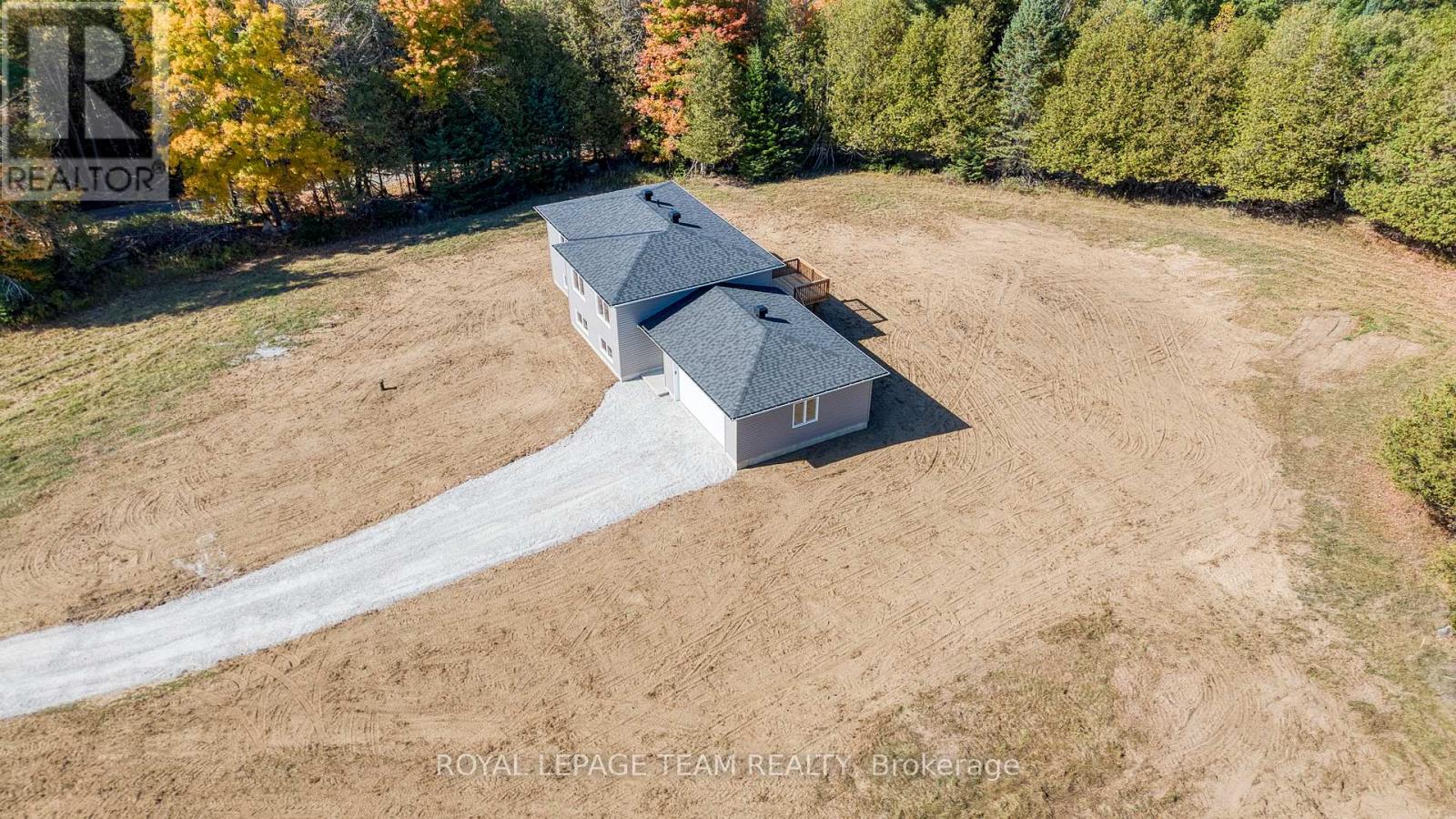 231 Pretty Drive, Lanark Highlands, Ontario  K0G 1K0 - Photo 8 - X12448316