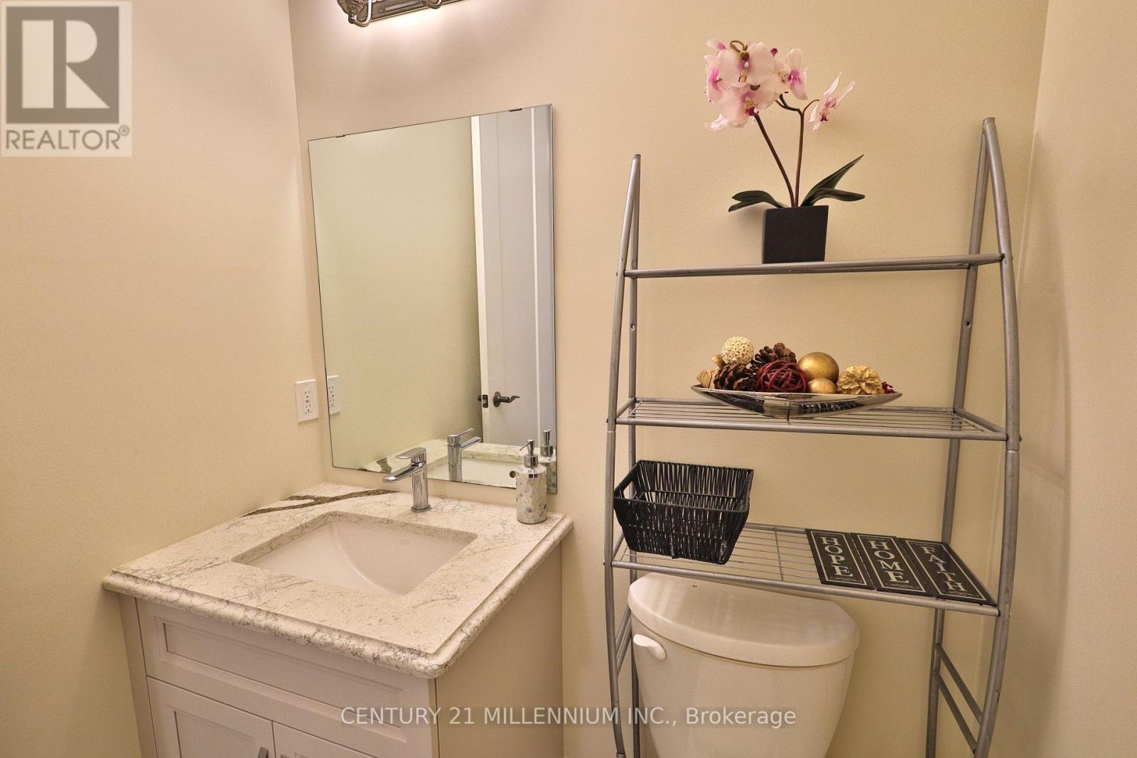 84 Melody Lane, East Luther Grand Valley, Ontario  L9W 7S8 - Photo 11 - X12448294