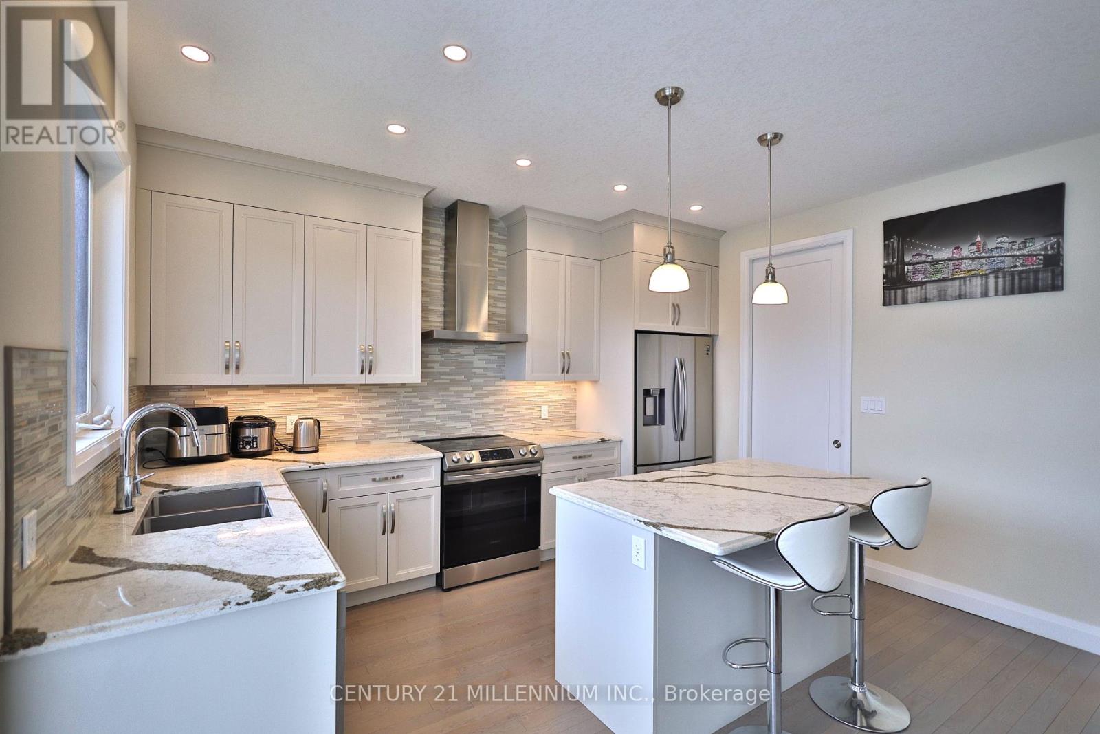 84 Melody Lane, East Luther Grand Valley, Ontario  L9W 7S8 - Photo 12 - X12448294