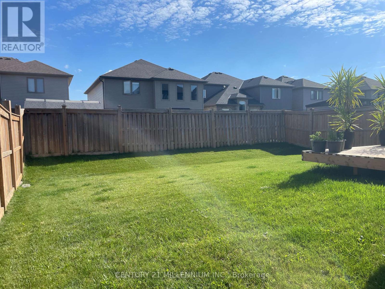 84 Melody Lane, East Luther Grand Valley, Ontario  L9W 7S8 - Photo 3 - X12448294