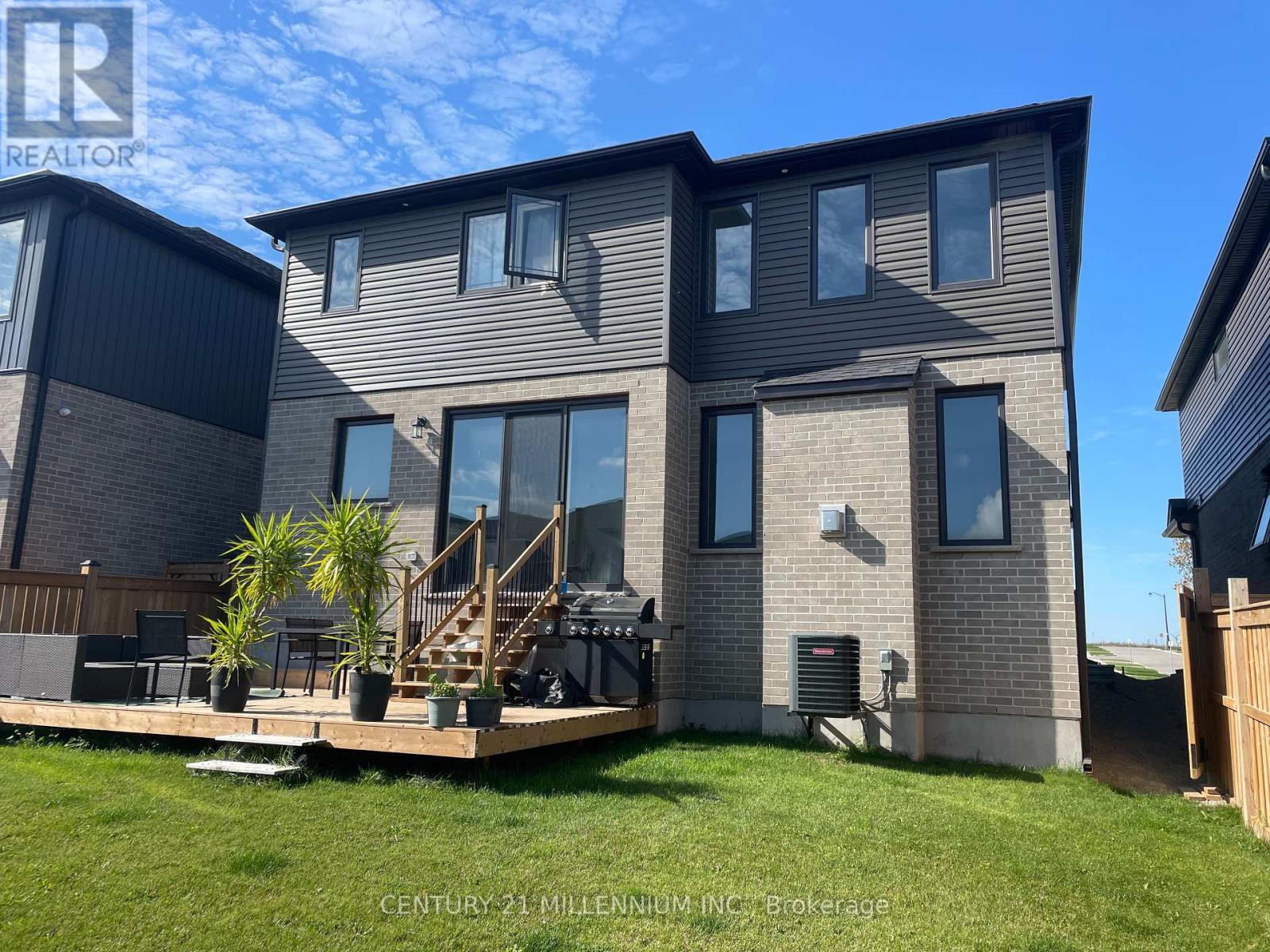 84 Melody Lane, East Luther Grand Valley, Ontario  L9W 7S8 - Photo 4 - X12448294