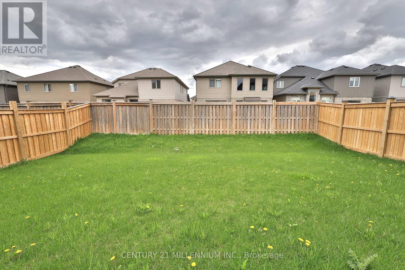 84 Melody Lane, East Luther Grand Valley, Ontario  L9W 7S8 - Photo 7 - X12448294