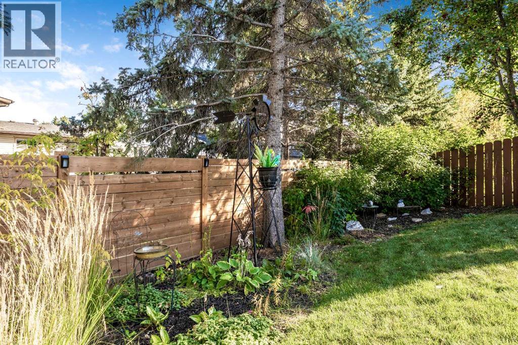 223 Brookpark Drive Sw, Calgary, Alberta  T2W 2W7 - Photo 22 - A2261691