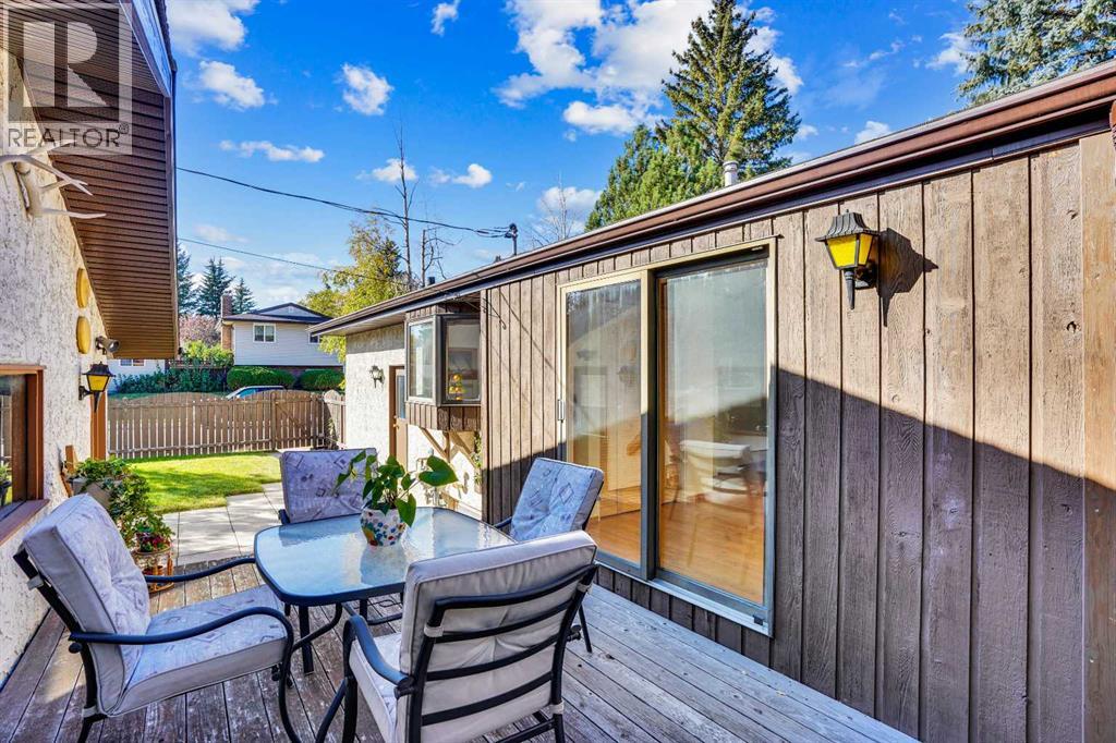 2719 Cedar Ridge Drive Sw, Calgary, Alberta  T2W 1X5 - Photo 39 - A2261869