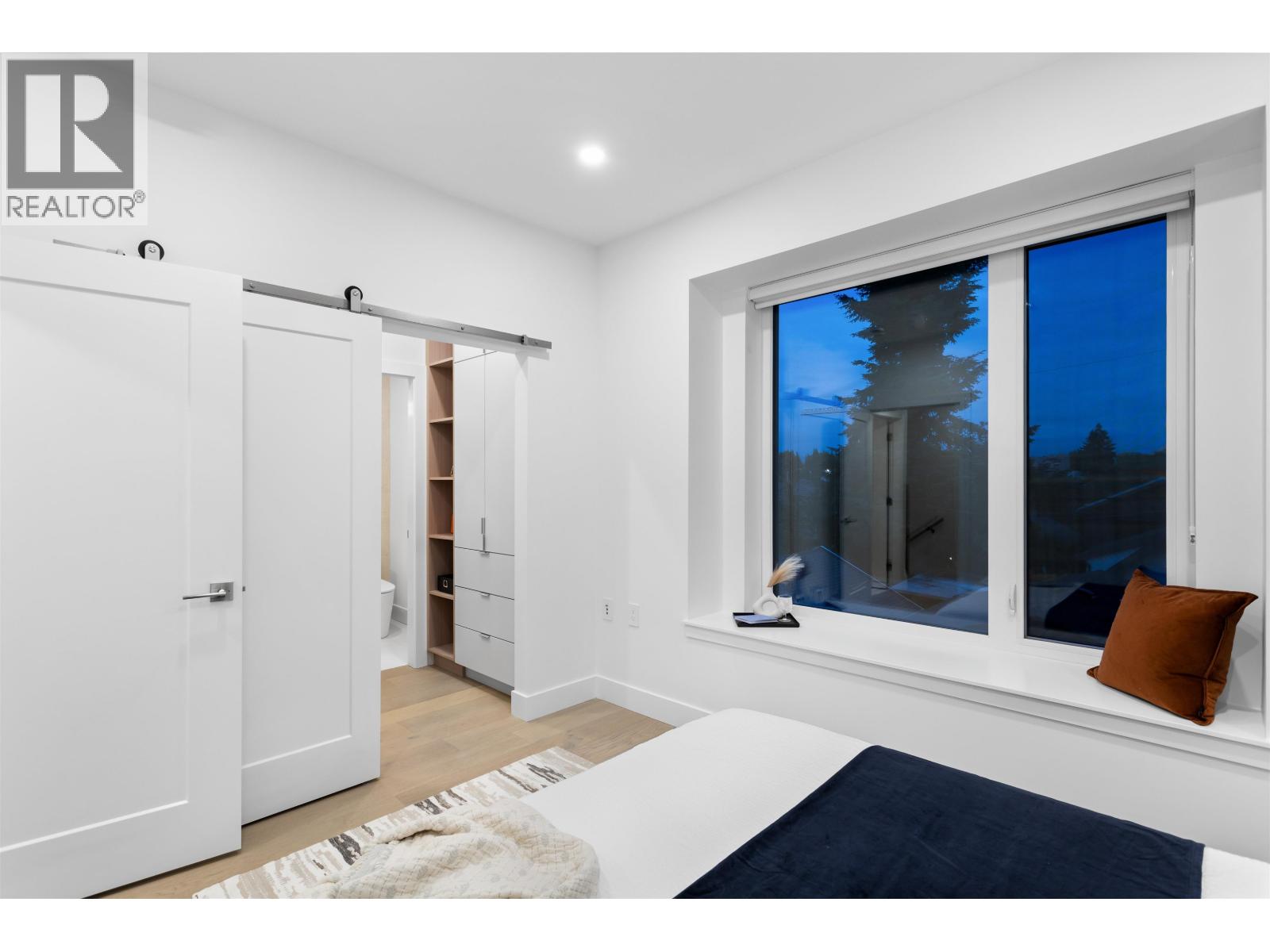2 4176 Balkan Street, Vancouver, British Columbia  V5V 3Z2 - Photo 9 - R3049393