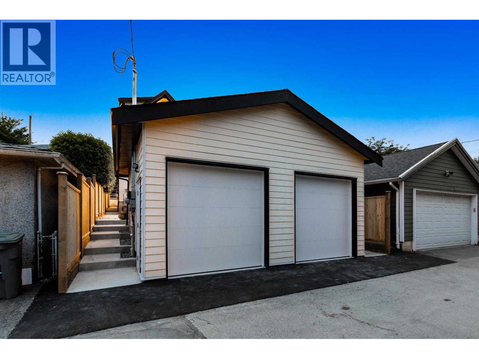 2 4176 Balkan Street, Vancouver, British Columbia  V5V 3Z2 - Photo 17 - R3049393
