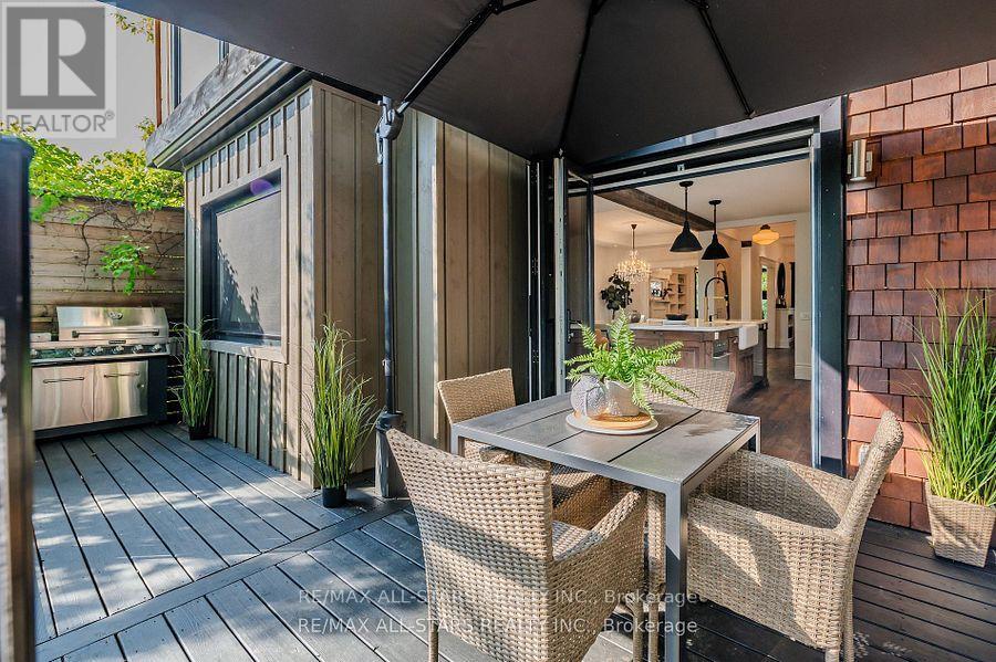 151 Balsam Avenue, Toronto, Ontario  M4E 3C2 - Photo 40 - E12447022