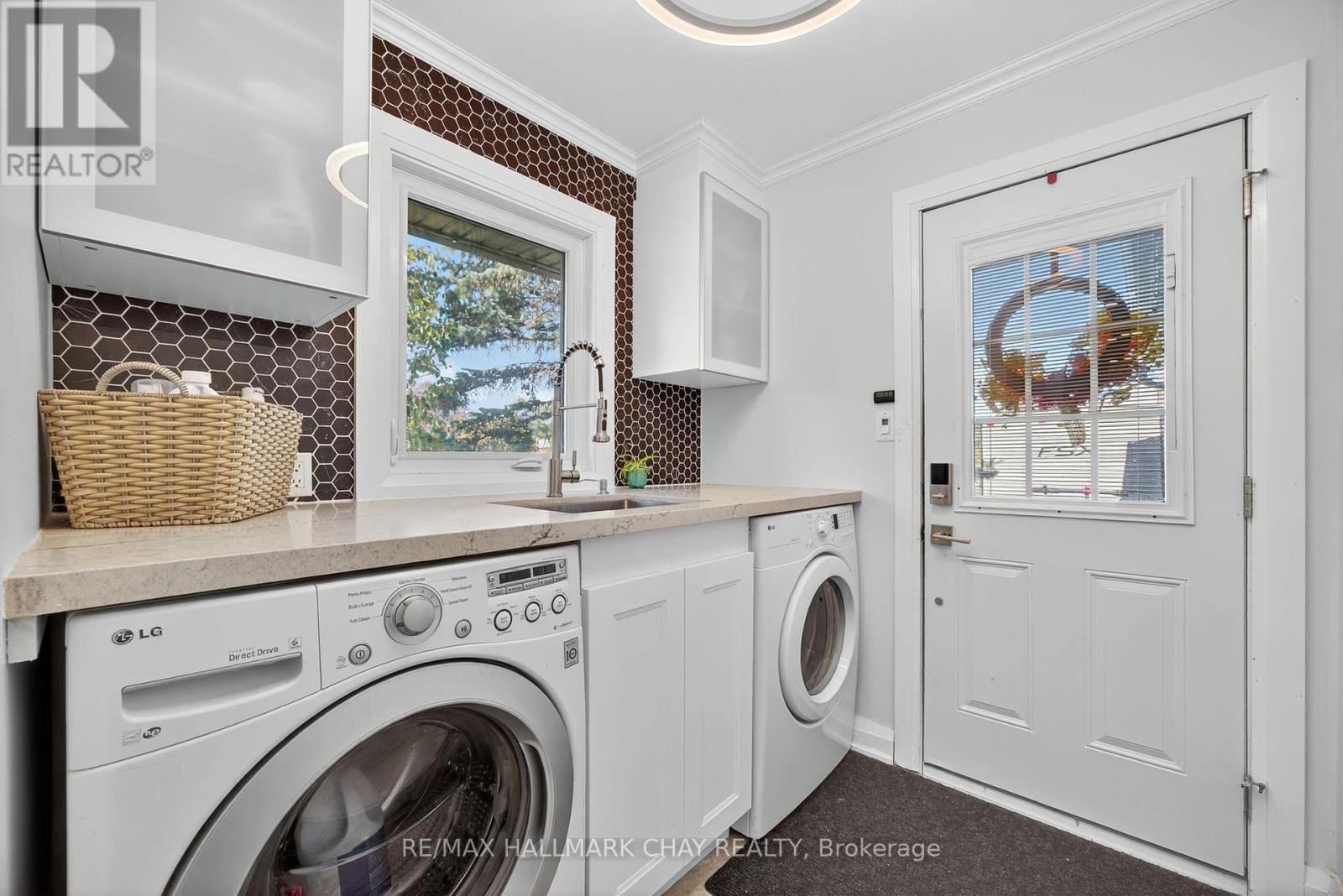 Main - 1 Knicely Road, Barrie, Ontario  L4N 6T8 - Photo 14 - S12443450