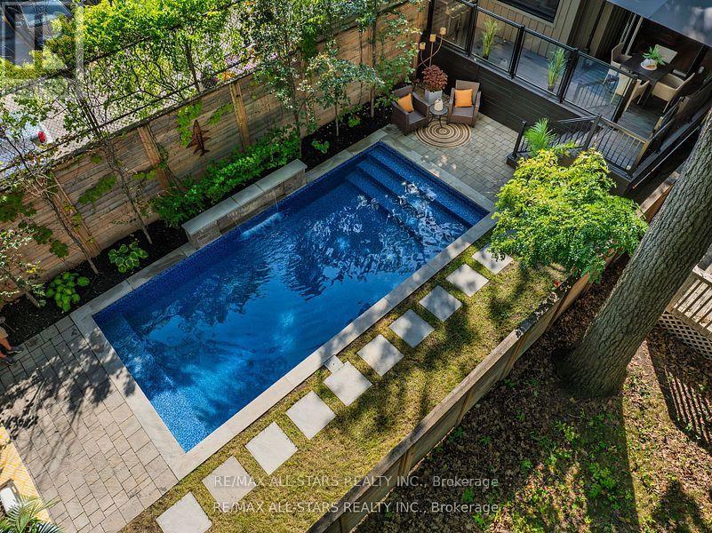 151 Balsam Avenue, Toronto, Ontario  M4E 3C2 - Photo 48 - E12447022