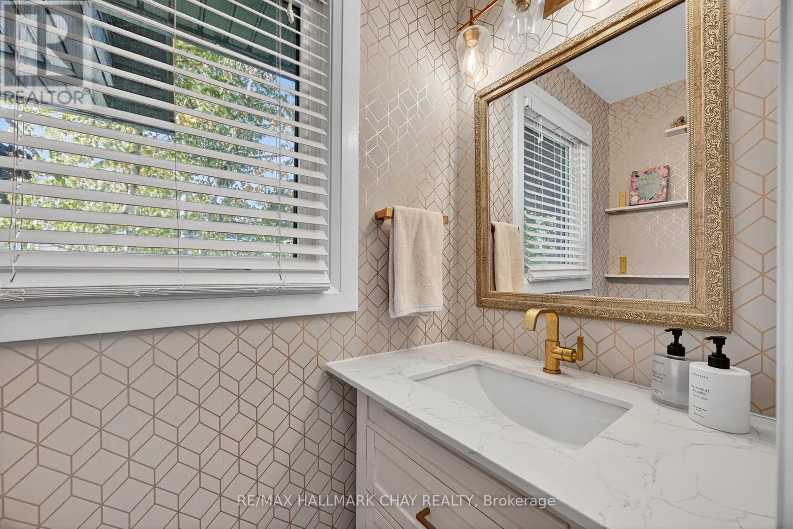 Main - 1 Knicely Road, Barrie, Ontario  L4N 6T8 - Photo 15 - S12443450