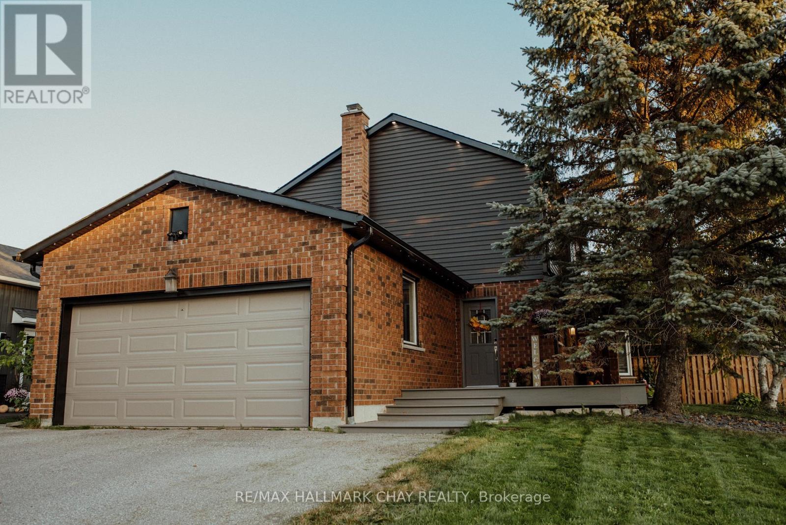 Main - 1 Knicely Road, Barrie, Ontario  L4N 6T8 - Photo 2 - S12443450
