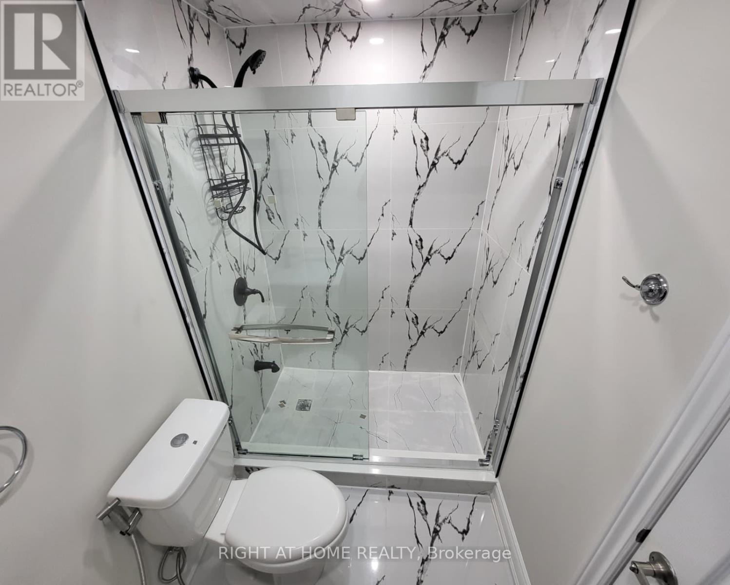 Bsmnt #2 - 5457 Meadowcrest Avenue, Mississauga, Ontario  L5M 0V7 - Photo 5 - W12442065