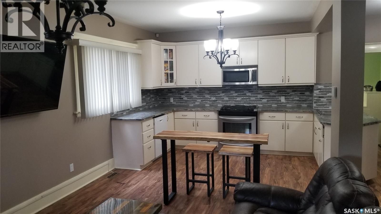 1422 Cameron Street, Regina, Saskatchewan  S4T 2T4 - Photo 12 - SK020240