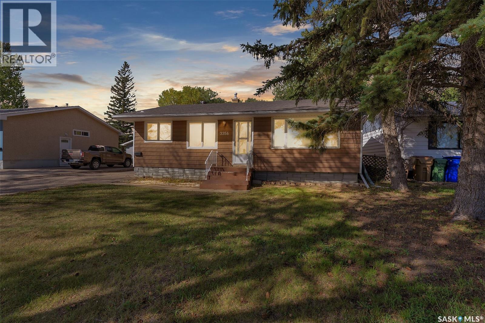 3356 Grant Road, Regina, Saskatchewan  S4S 5H5 - Photo 1 - SK020195