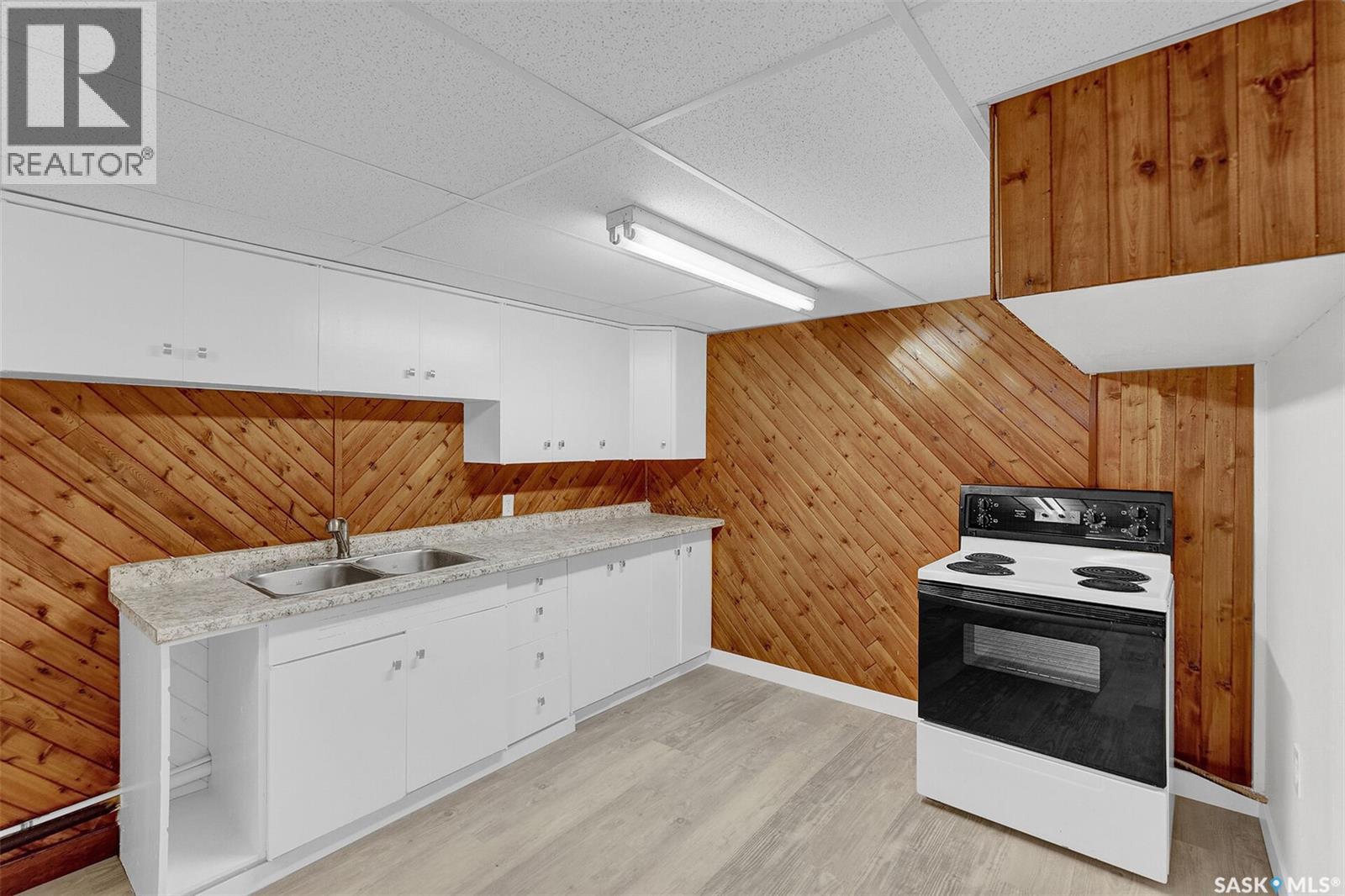 3356 Grant Road, Regina, Saskatchewan  S4S 5H5 - Photo 24 - SK020195