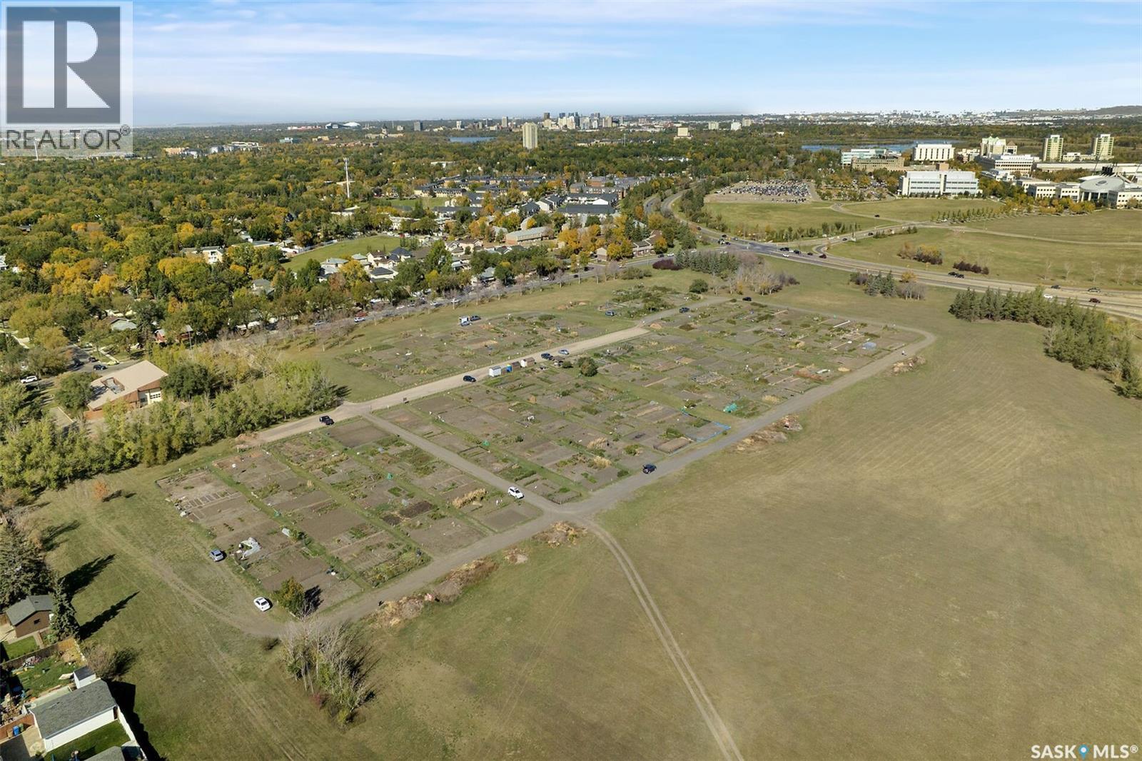 3356 Grant Road, Regina, Saskatchewan  S4S 5H5 - Photo 48 - SK020195