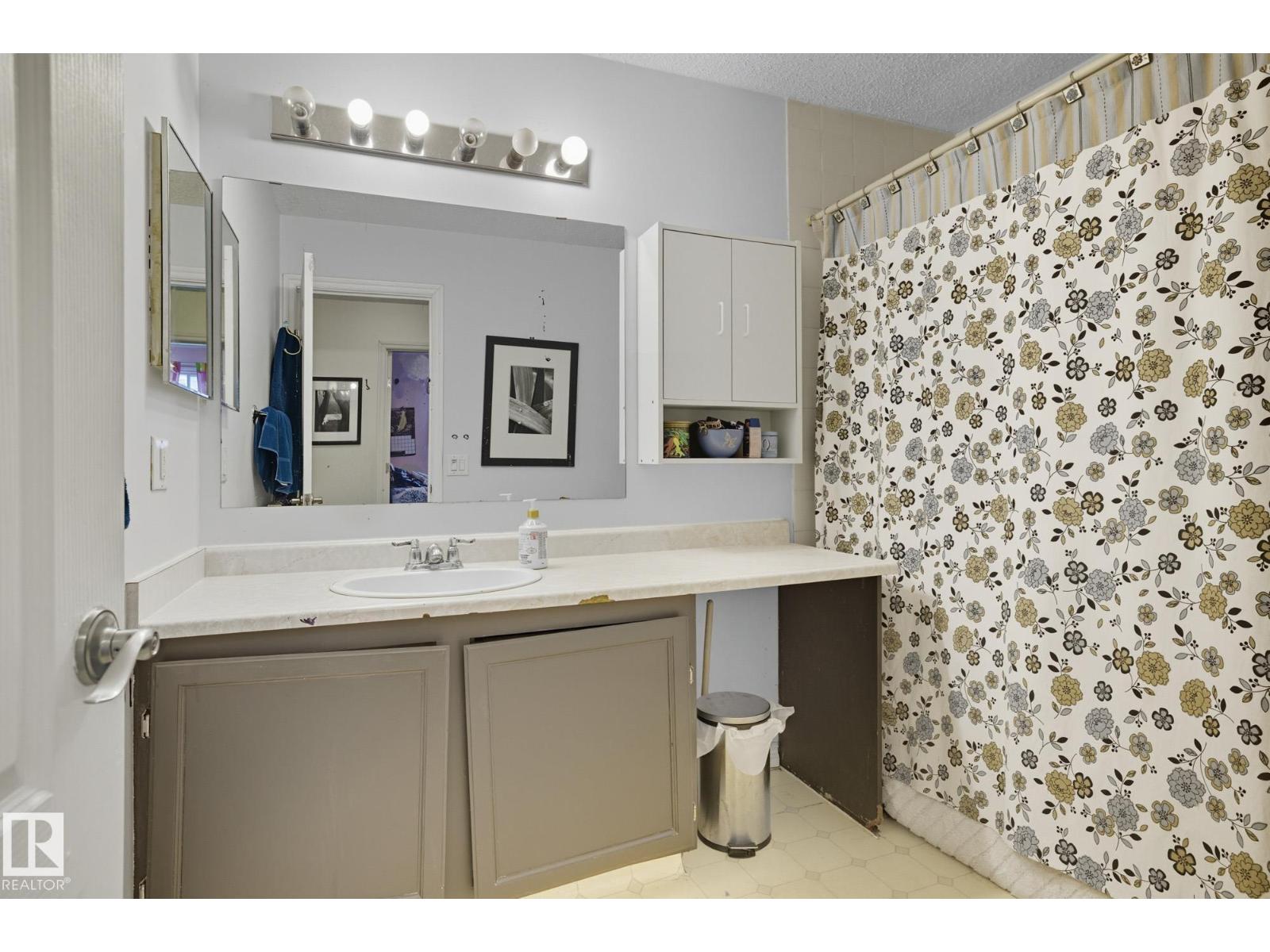 7123 187a St Nw, Edmonton, Alberta  T5T 5E8 - Photo 12 - E4461075