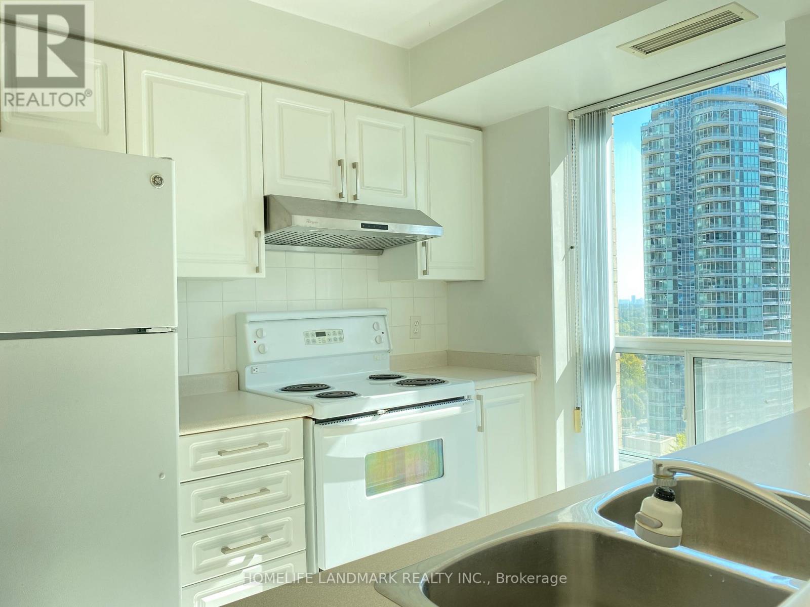 1811 - 22 Olive Avenue, Toronto, Ontario  M2N 7G6 - Photo 7 - C12448300