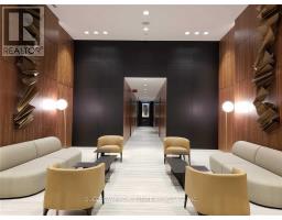 1005 - 8 EGLINTON AVENUE E, Toronto, Ontario