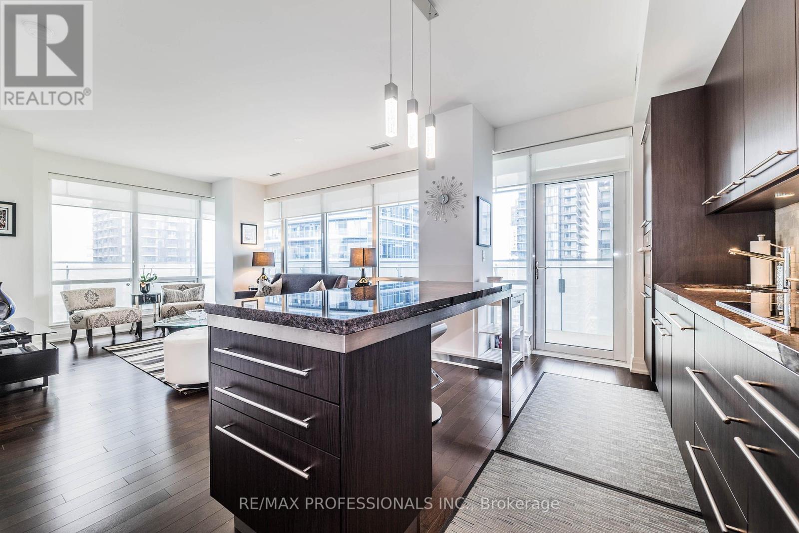 2606 - 80 John Street, Toronto, Ontario  M5V 3X4 - Photo 3 - C12448335