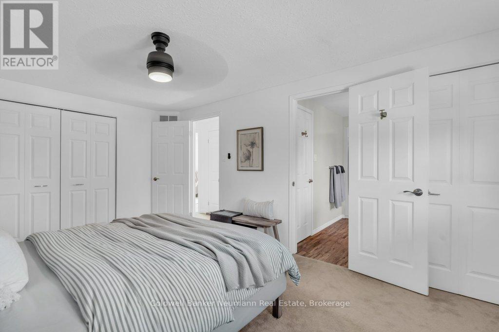 71 Waxwing Crescent, Guelph, Ontario  N1C 1E3 - Photo 22 - X12409386