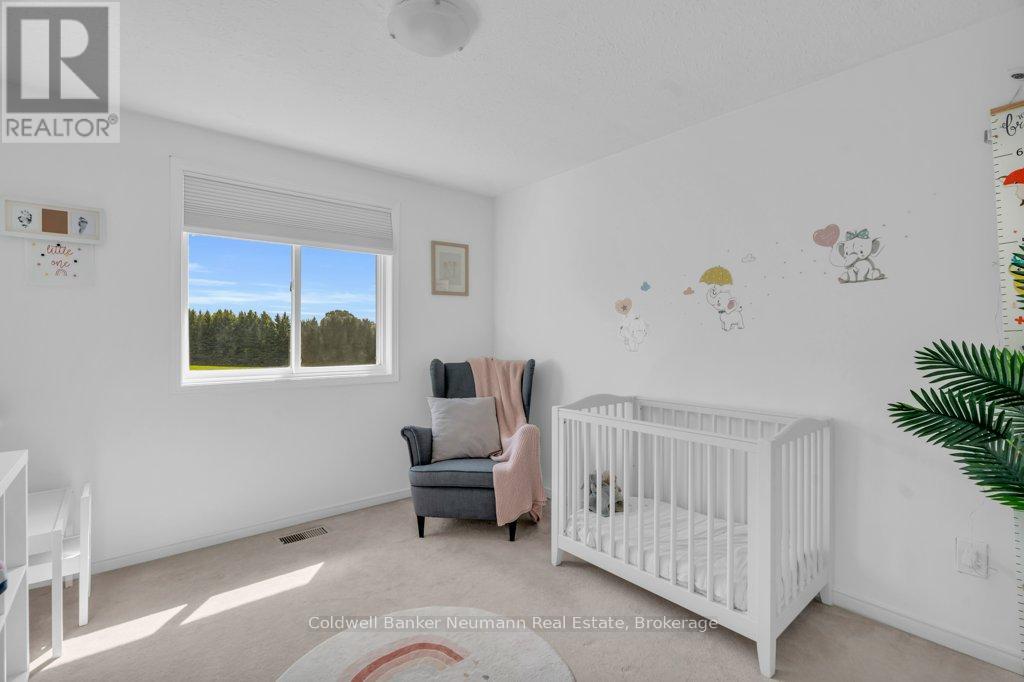 71 Waxwing Crescent, Guelph, Ontario  N1C 1E3 - Photo 19 - X12409386