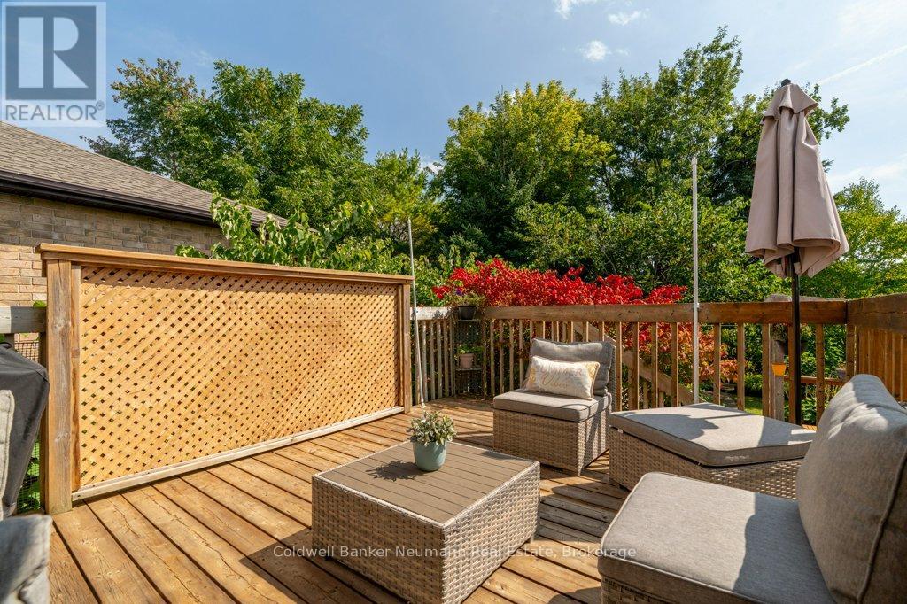71 Waxwing Crescent, Guelph, Ontario  N1C 1E3 - Photo 35 - X12409386