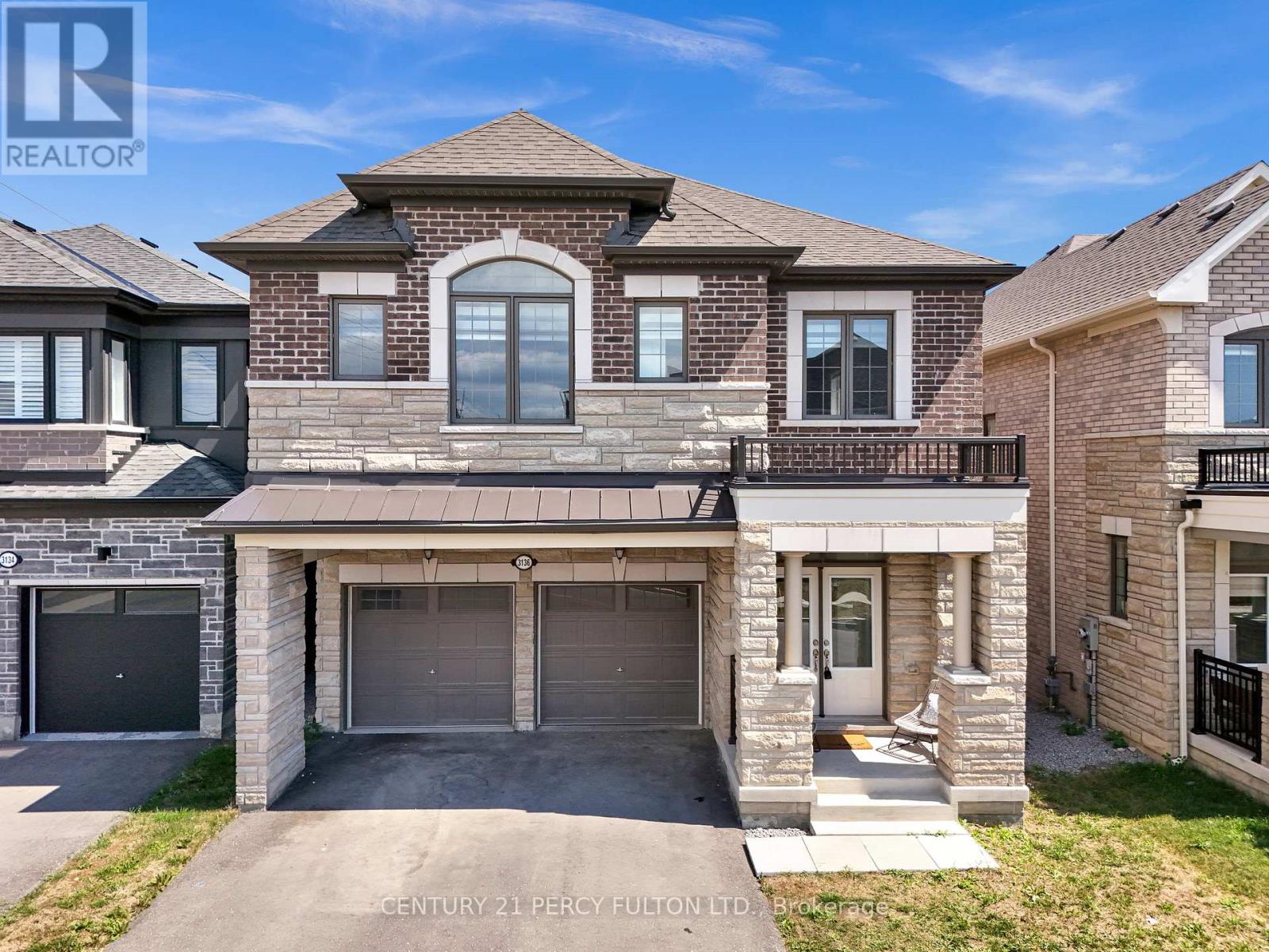 3136 Willowridge Path, Pickering, Ontario  L1X 0N5 - Photo 1 - E12448307