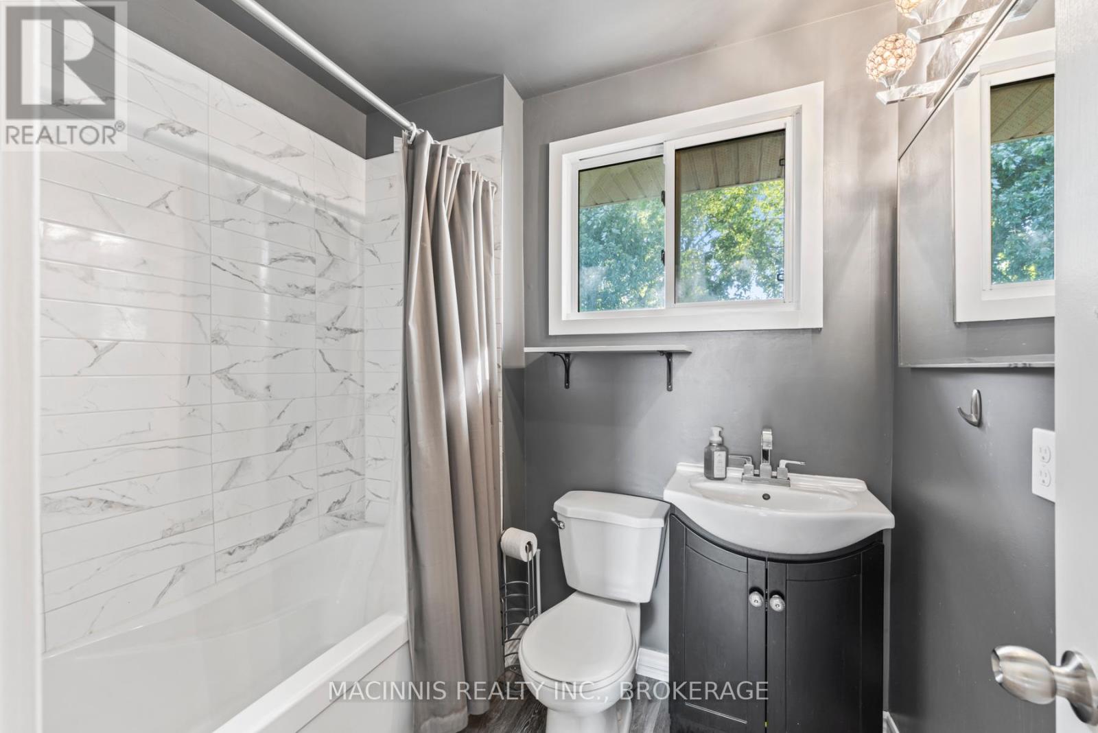 41 - 76 Rosemund Crescent, Kingston, Ontario  K7M 6Z4 - Photo 19 - X12448343