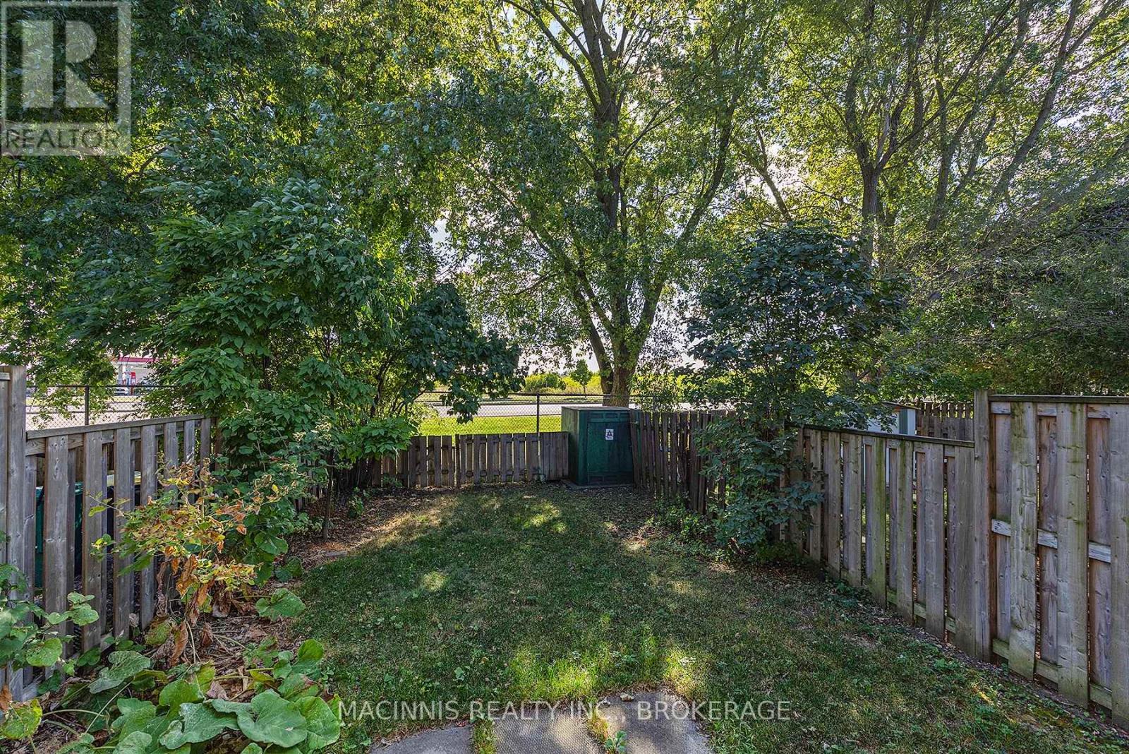 41 - 76 Rosemund Crescent, Kingston, Ontario  K7M 6Z4 - Photo 4 - X12448343