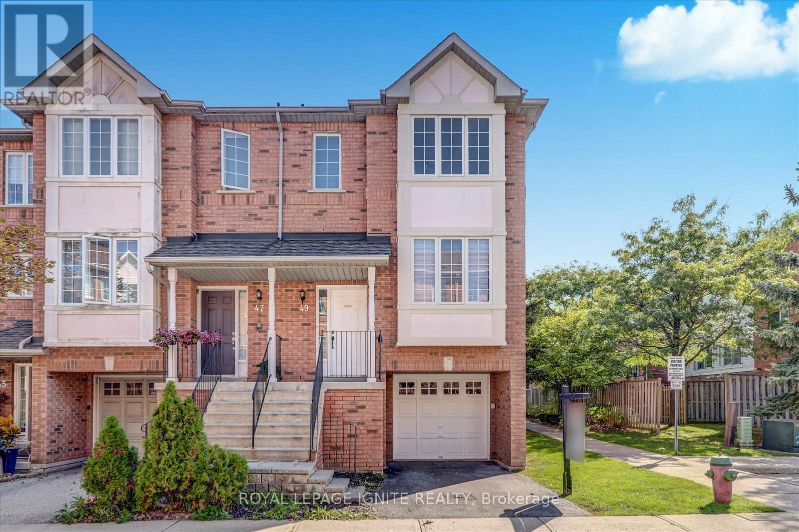 49 - 80 ACORN PLACE, Mississauga, Ontario